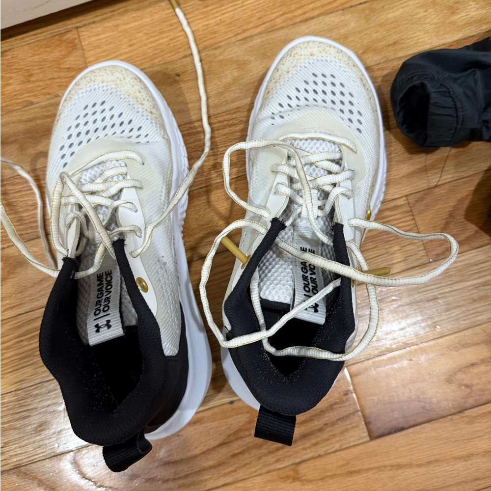 Under armour white and black shoes